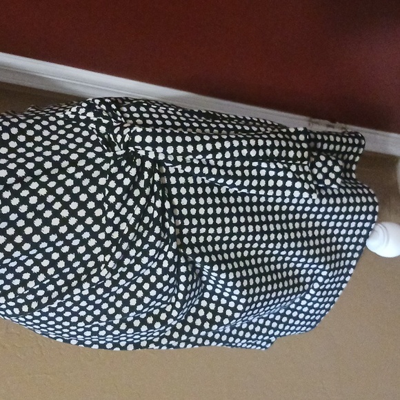 Max Studio - Picture 3 of 8